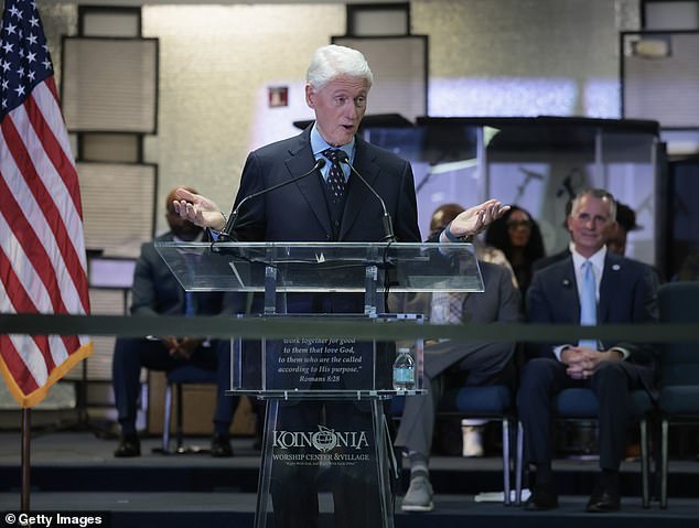 Bill Clinton, 80, looks frail during rare public appearance