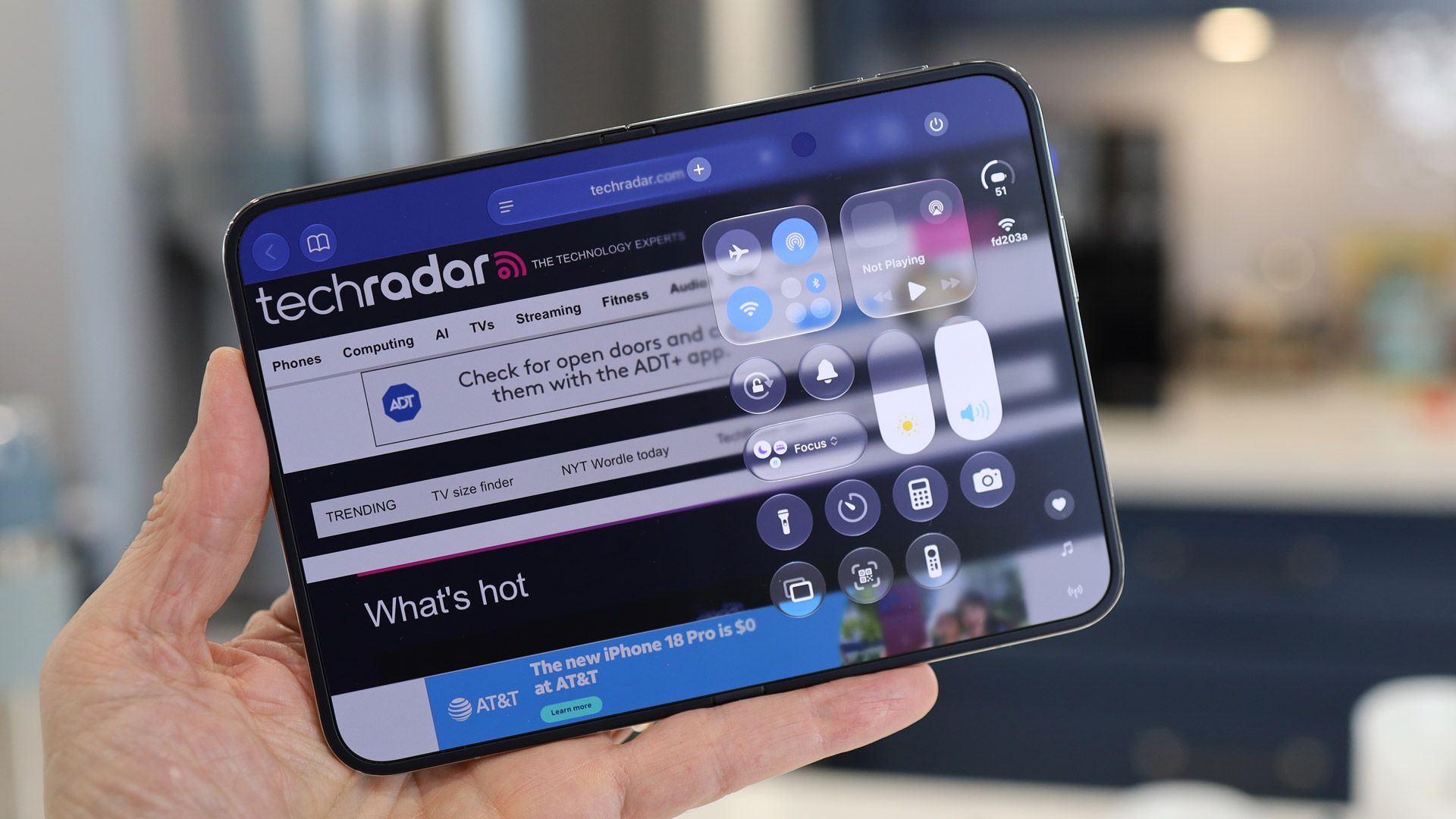 Sorry, but I'm not buying the iPhone Duo crackgate controversy — here's why