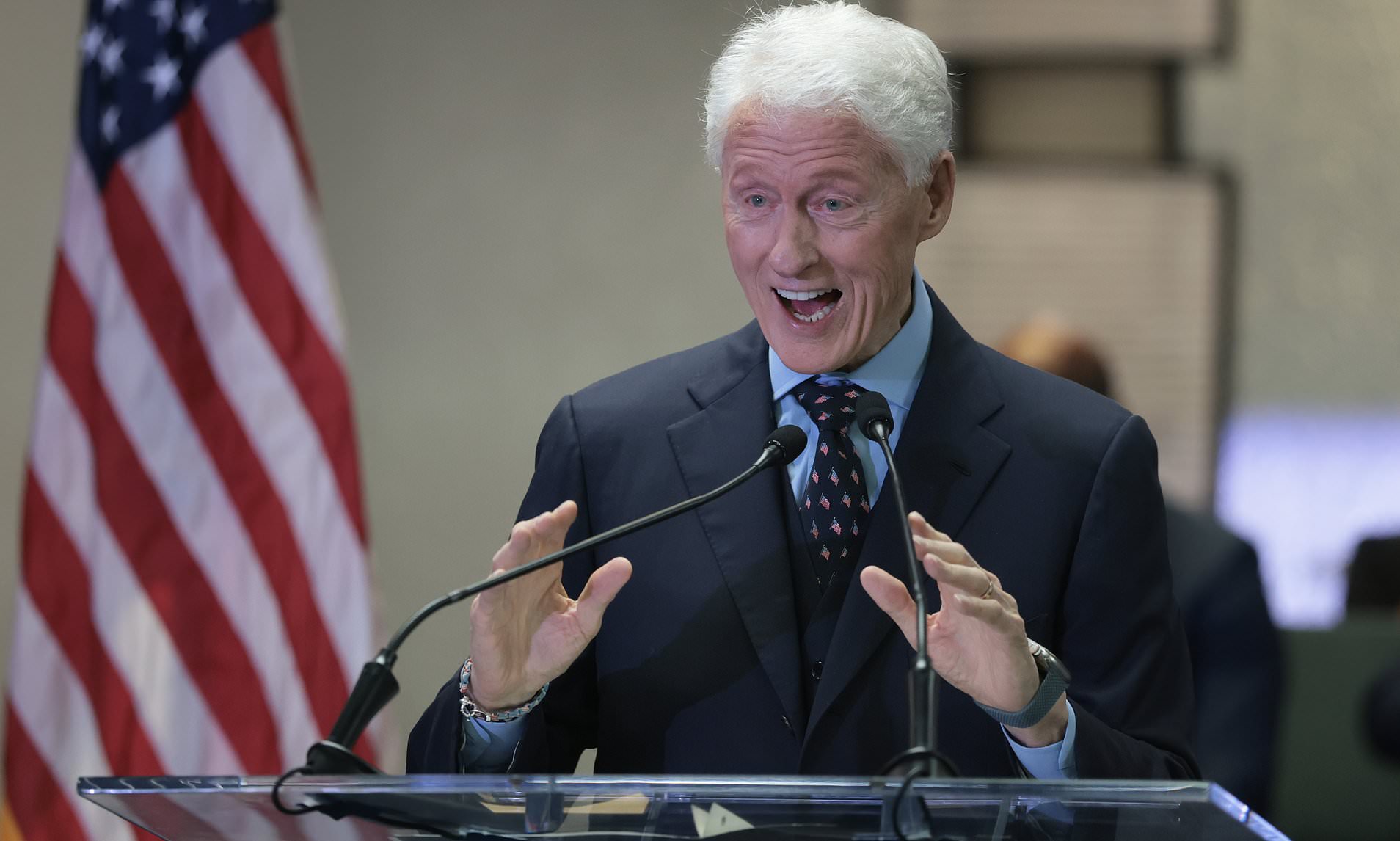 Bill Clinton, 80, looks frail during rare public appearance