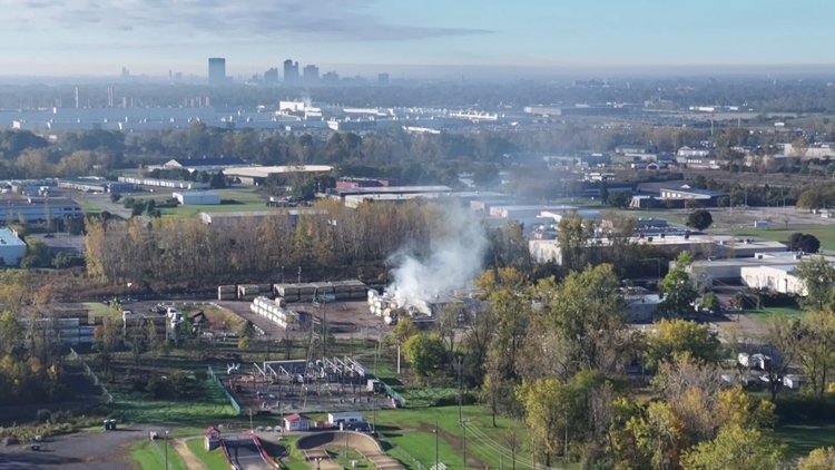 Toledo chemical leak: Hazmat incident crews make entry on site ...