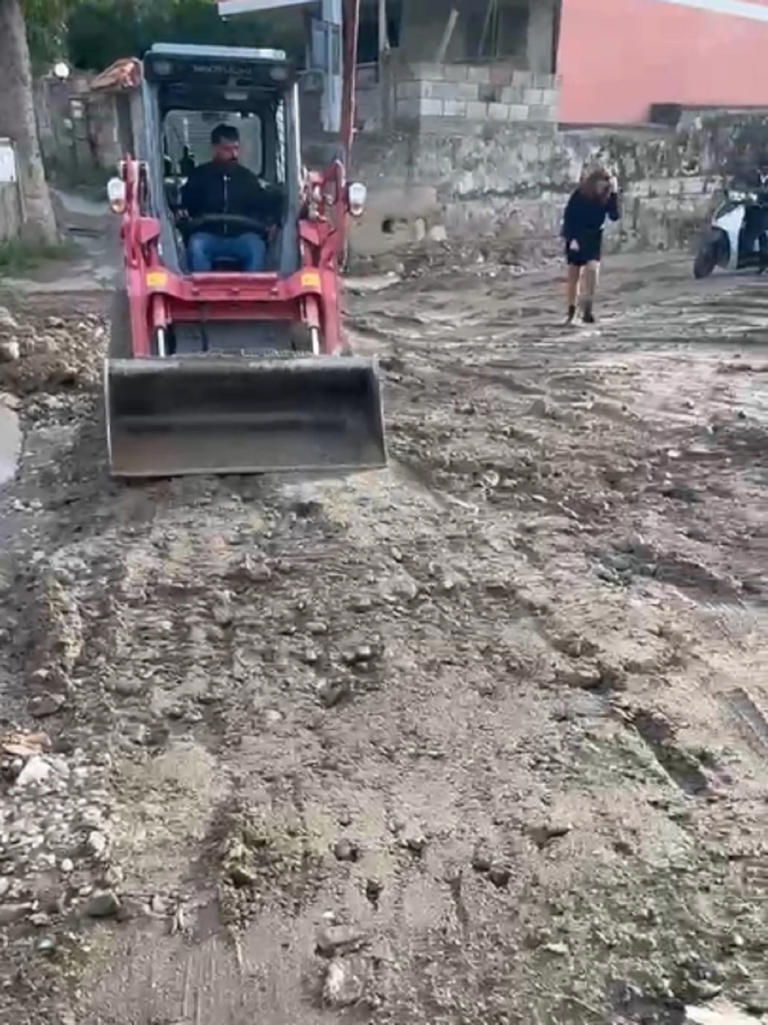 Messina, primi acquazzoni e disagi a Galati: il torrente si ingrossa e ...