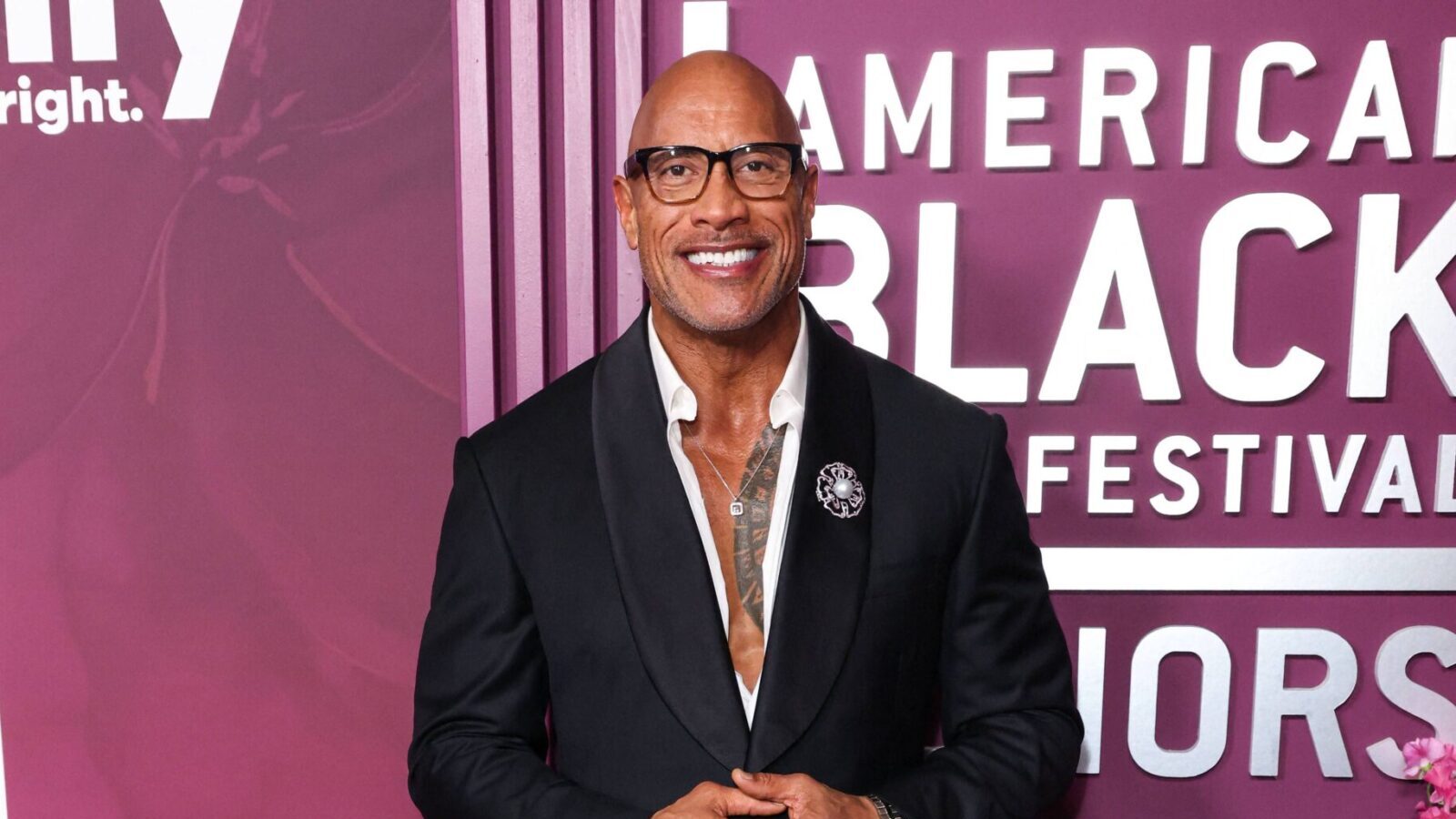 Dwayne Johnson looks unrecognizable in new 'Lizard Music' film set photos