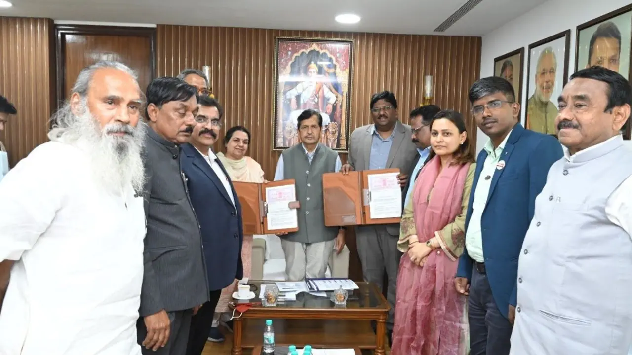 Maharashtra signs MoU to connect rural innovators with industry support