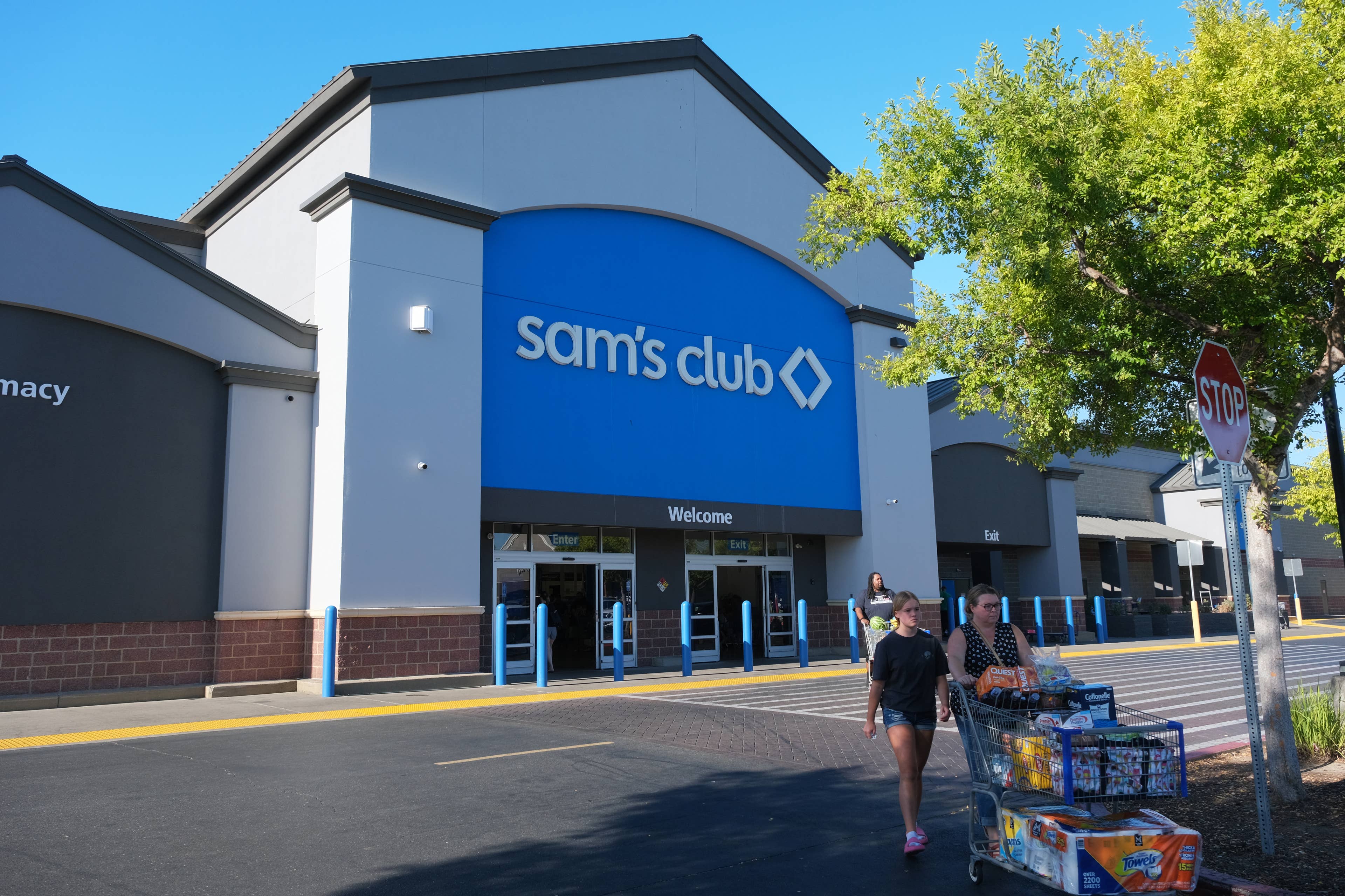 The Little Debbie Christmas treat fans wait all year for returns to Sam ...