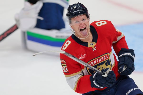 Brady Tkachuk returns to Ottawa for first time since trade