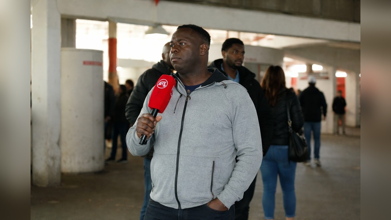 Madueke gives Arsenal width against a five-man defense
