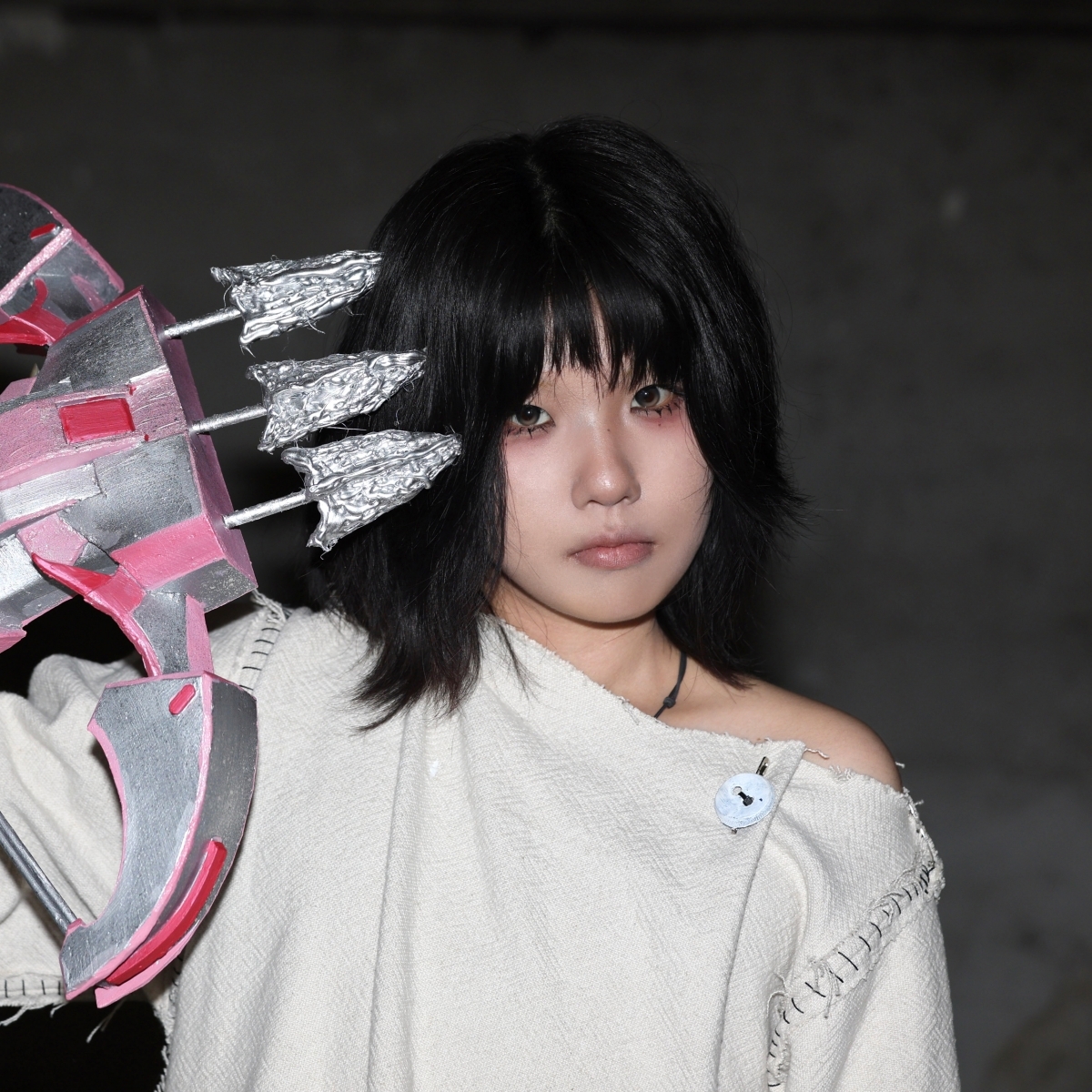 Co-ed hip-hop group SIKKOO member 200(EBACK) releases first solo EP ...