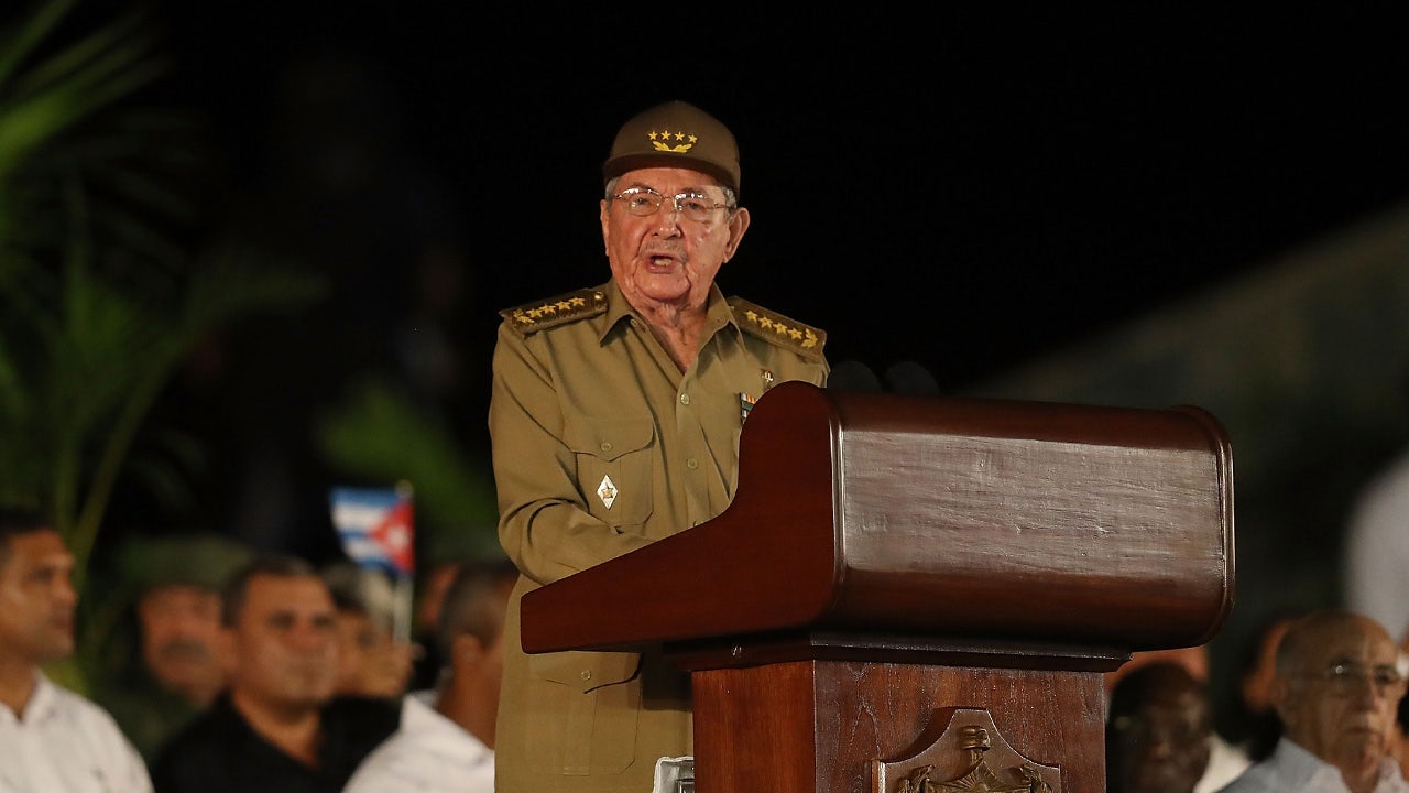 Cuban American lawmakers hail Raúl Castro arrest warrant, vow to keep ...