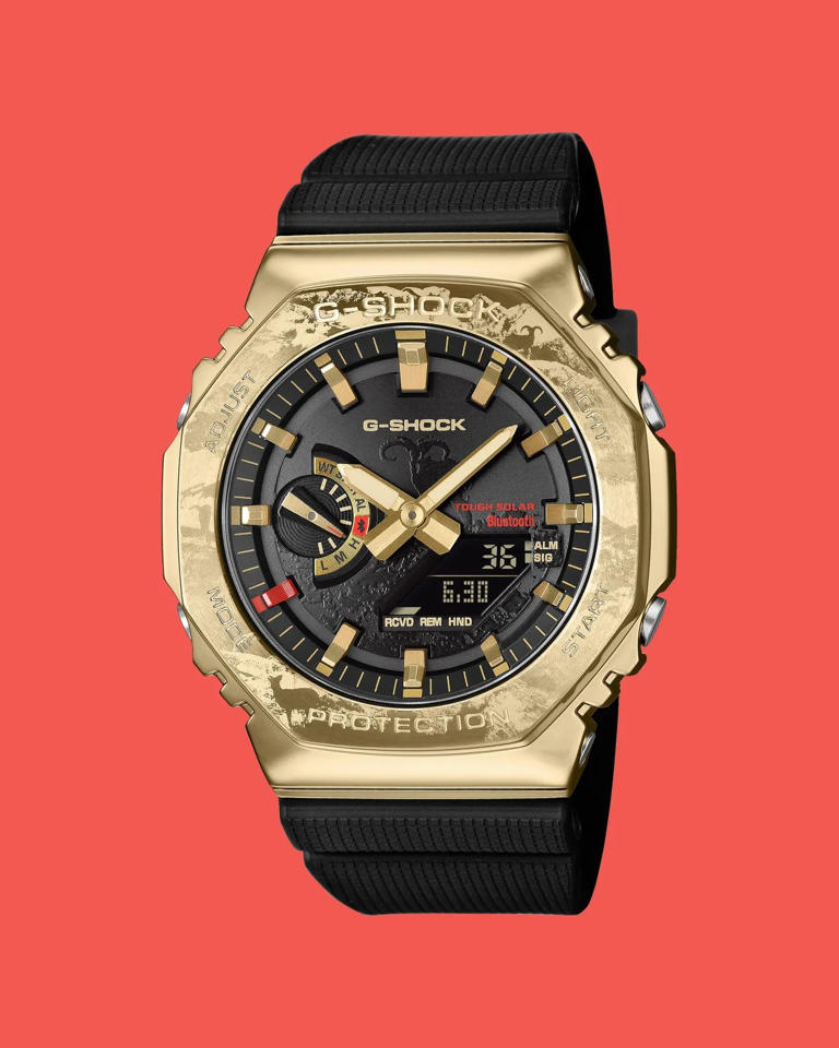 G-Shock gives its ‘CasiOak’ watch a stunning gold makeover