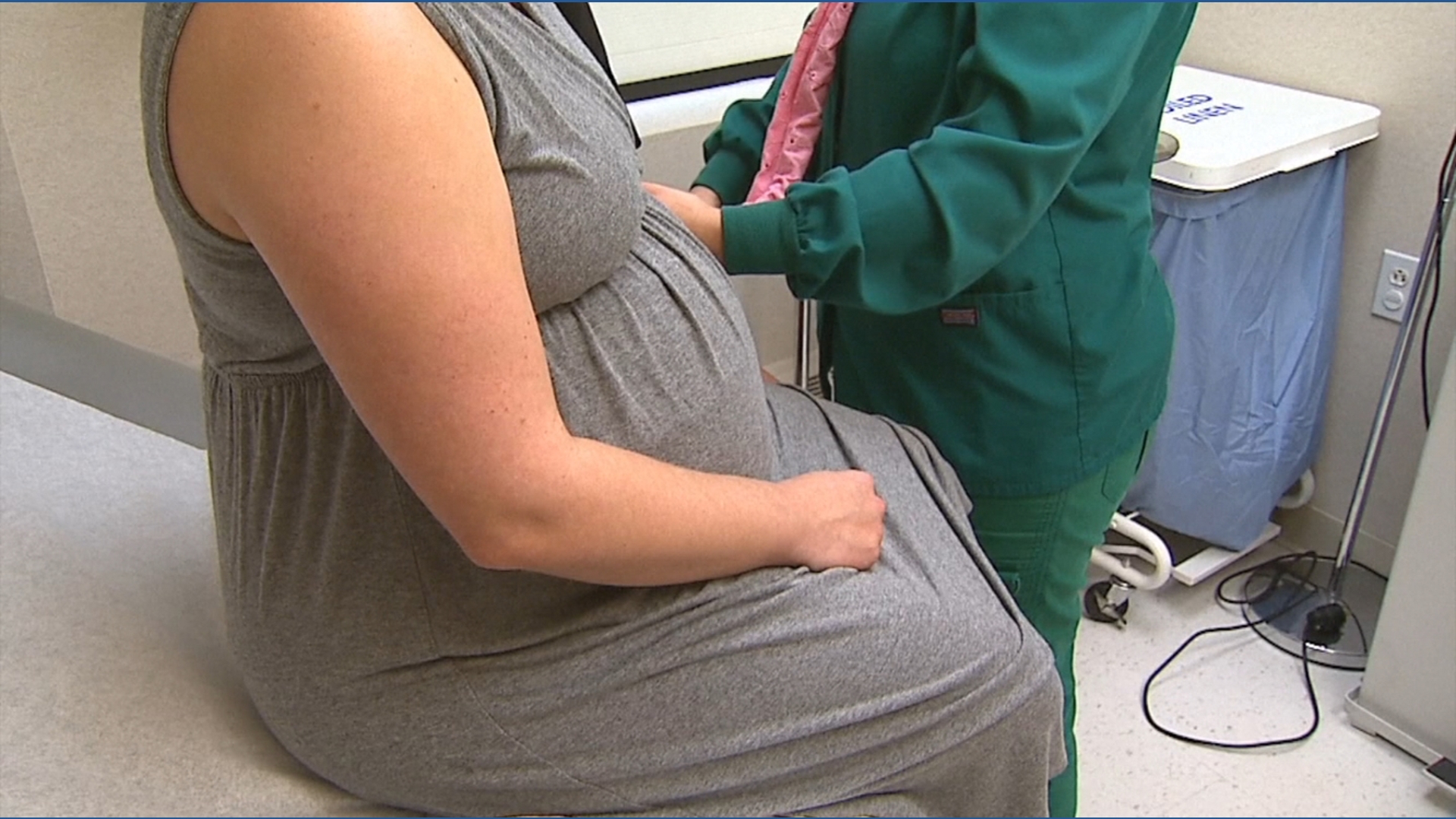 Birth rates rise among women at older age, study shows