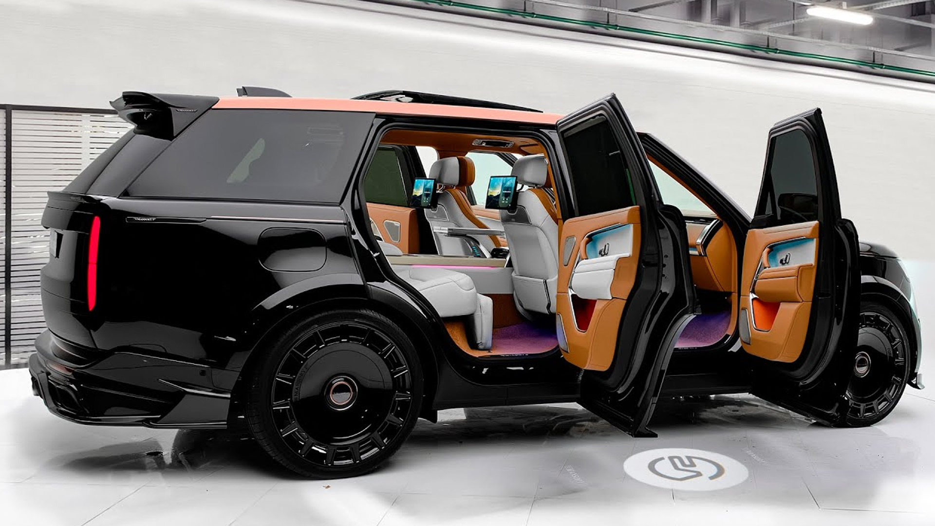 Range Rover SV long combines luxury with MANSORY styling