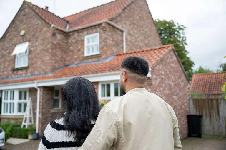 Homeowners may be able to receive part of a $120M settlement. Here's ...