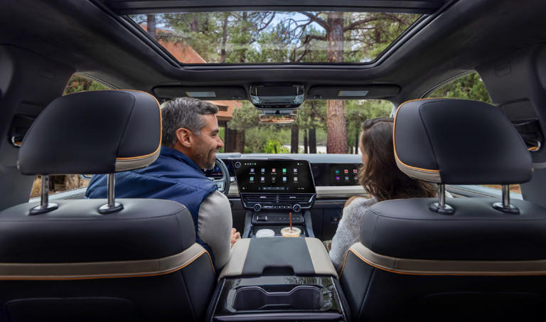 GM's OnStar gets an AI makeover — but humans will still answer when ...