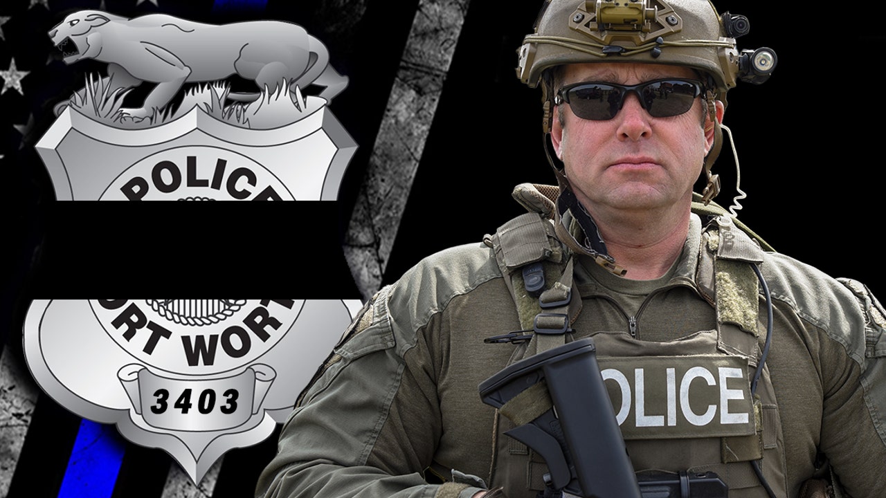 Fort Worth police officer dies after suffering medical emergency while ...