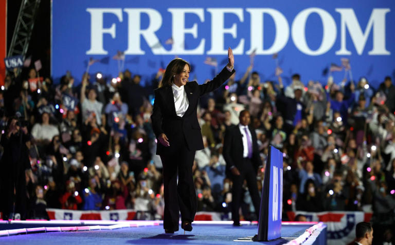 Kamala Harris hits the road with NAACP to mobilize Black voters before ...