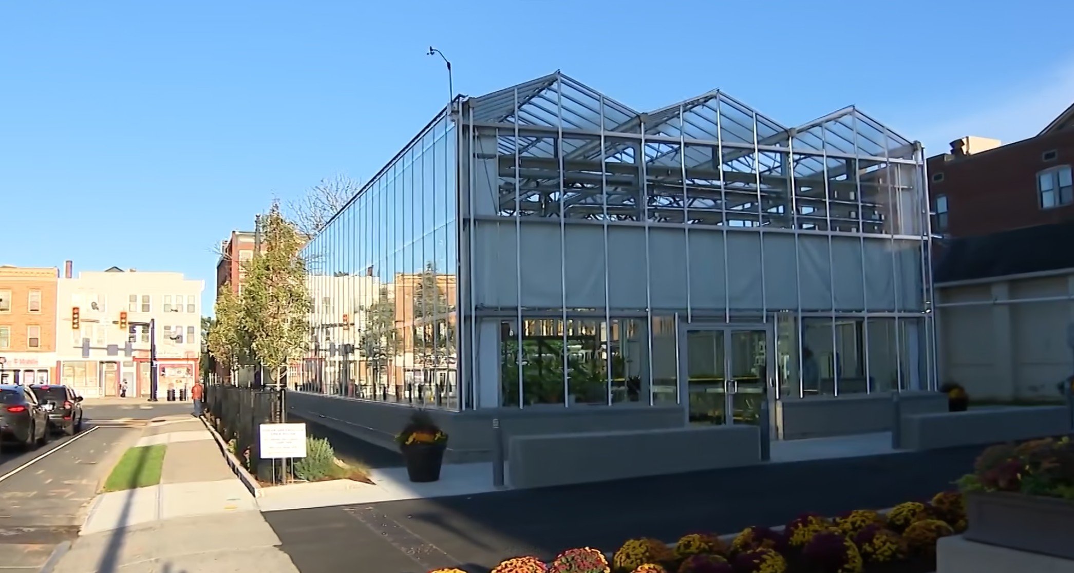 Middletown urban greenhouse yields fresh produce, botanical garden