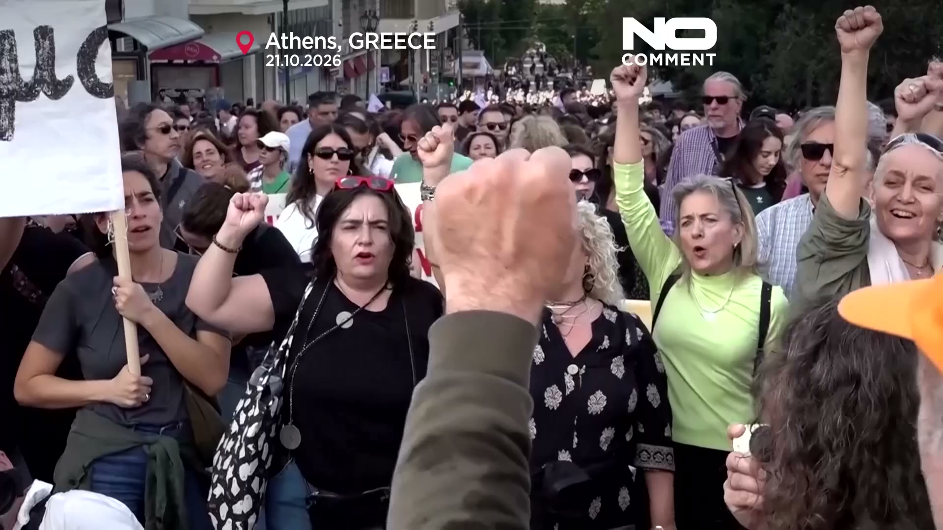 Greece: Thousands flood Athens streets in education protest