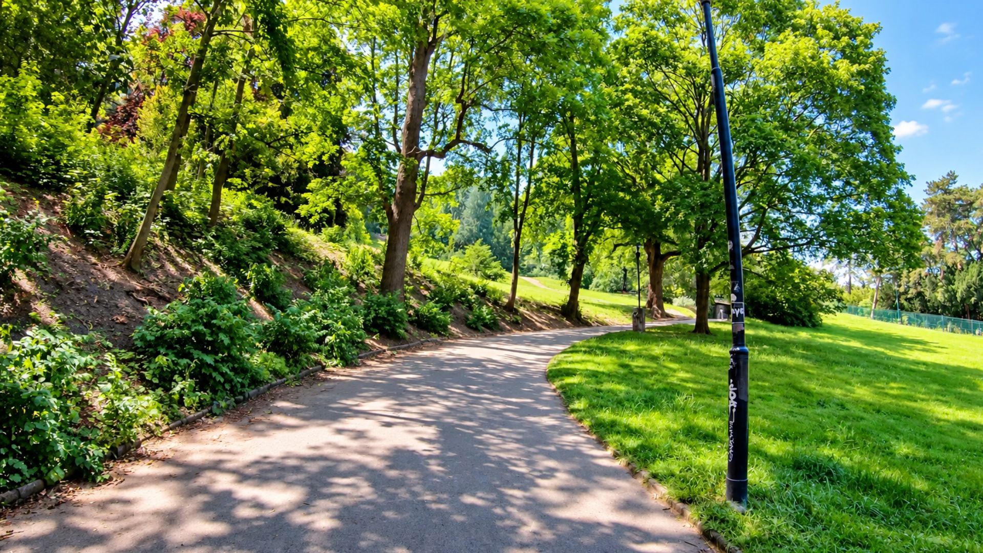 Beyond Prague’s historic streets into a quiet hillside park (4K)