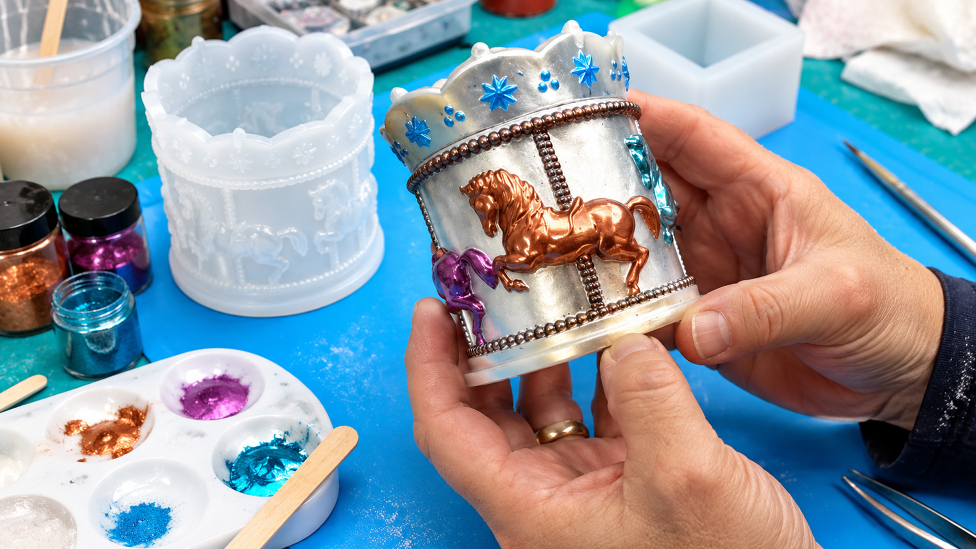 This simple trick made the carousel horse details stand out