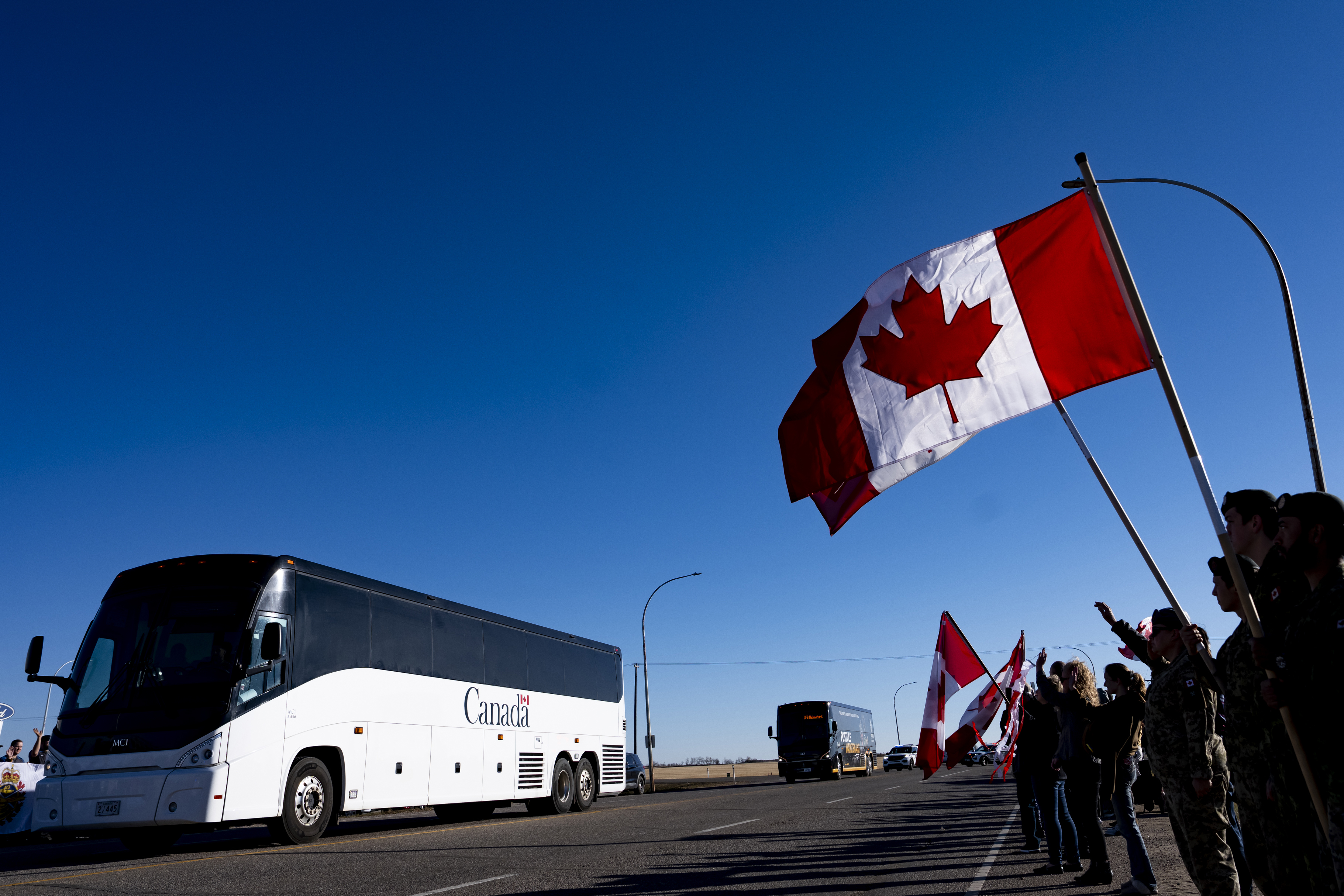 Wainwright lines highway to salute soldiers