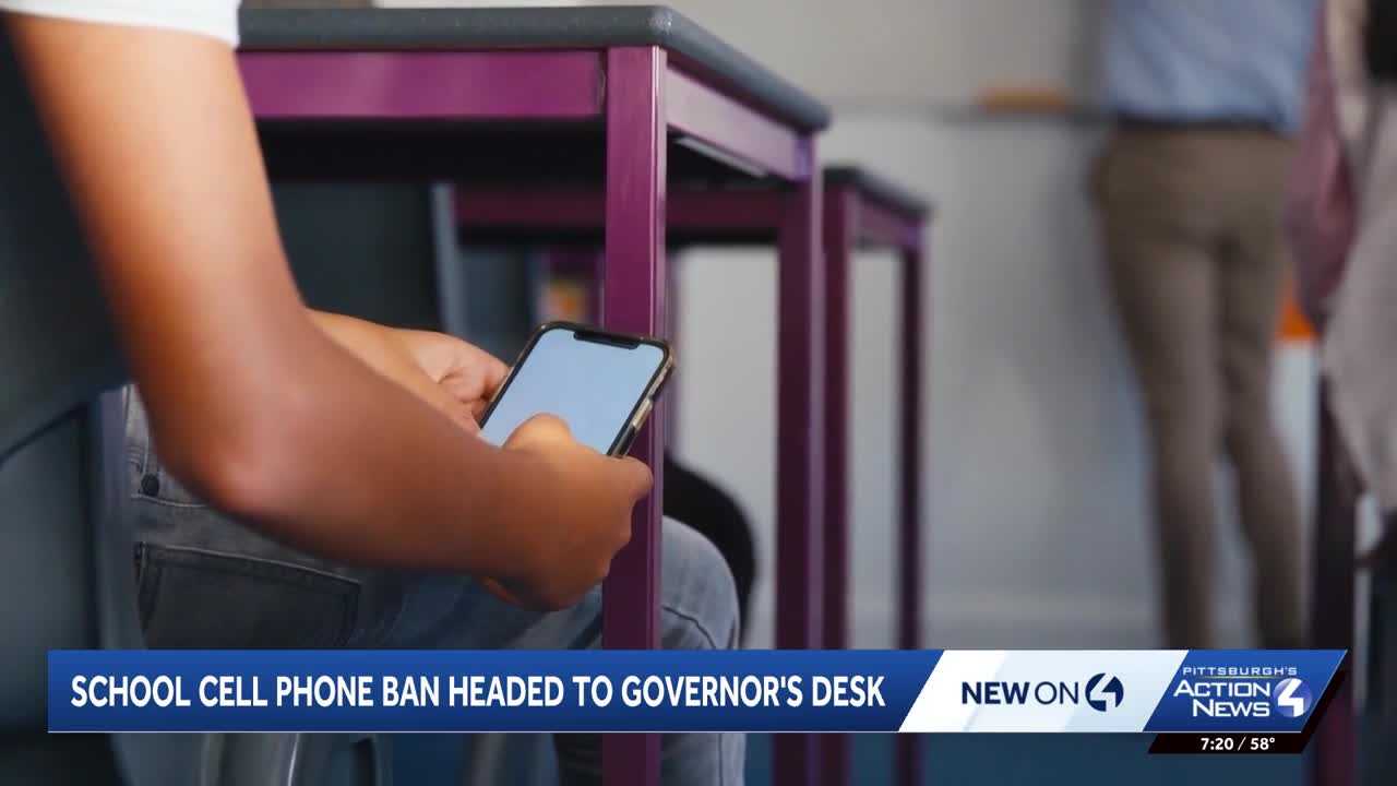Pennsylvania State House advances bill to ban phone use in school