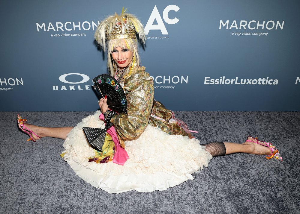 Exclusive: Betsey Johnson takes her modern $7 million Hidden Hills ...