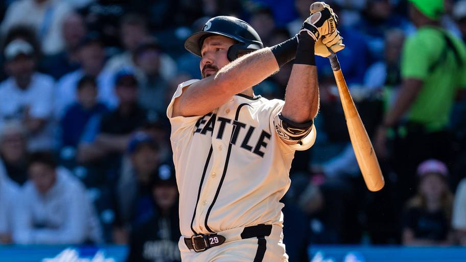 Cal Raleigh defines what the Mariners’ next manager must fix