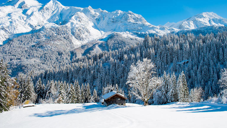 You can plan a hut-to-hut hiking trip in France on a budget. Here's how