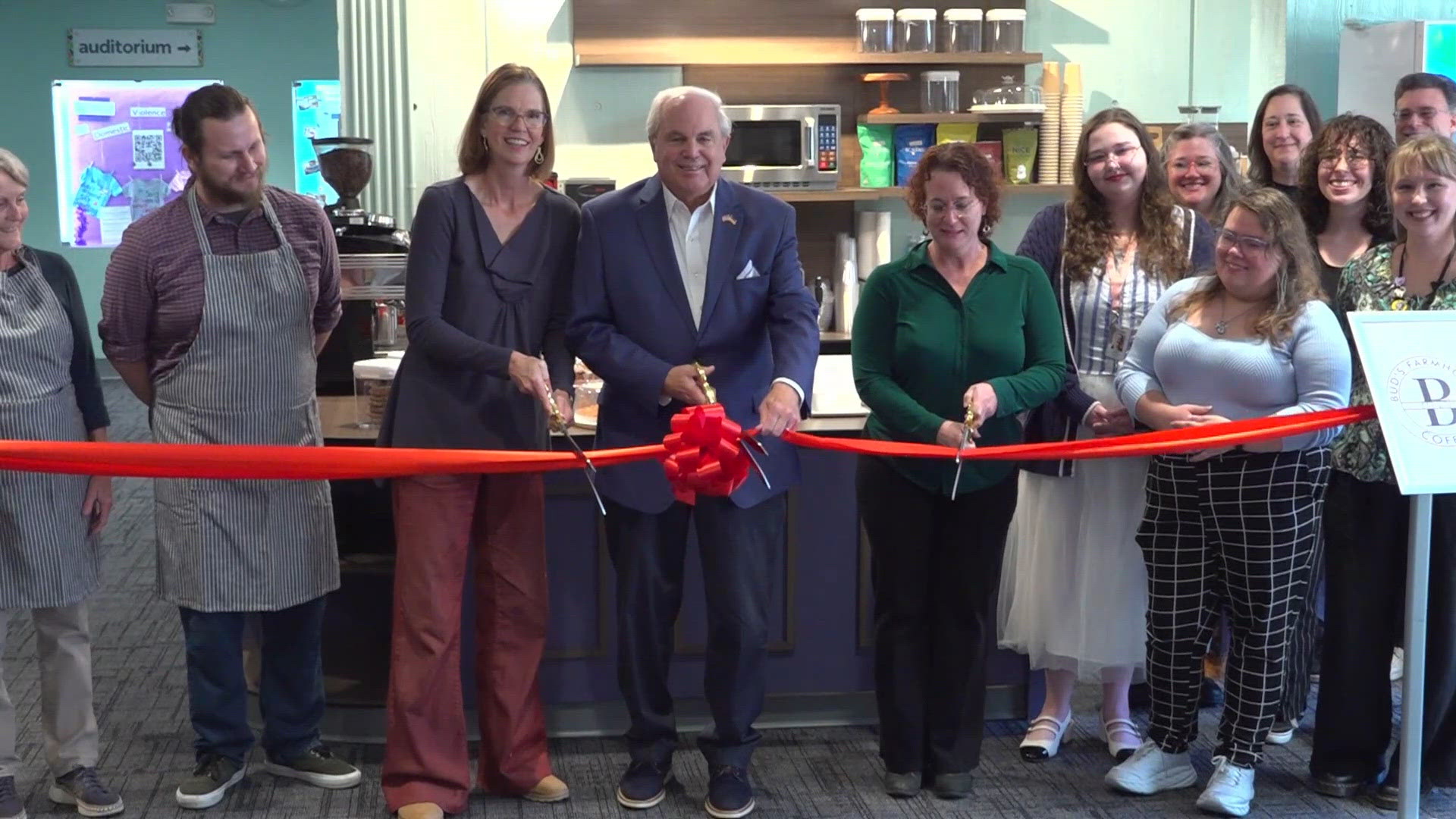 City leaders cut the ribbon on a new coffee shop inside the Oak Ridge ...
