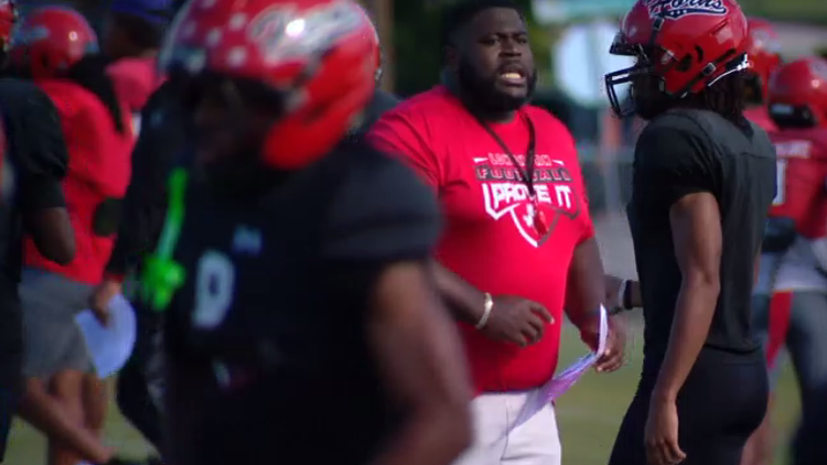 Cedar Hill's brotherhood fuels Longhorns ahead of rivalry showdown with ...