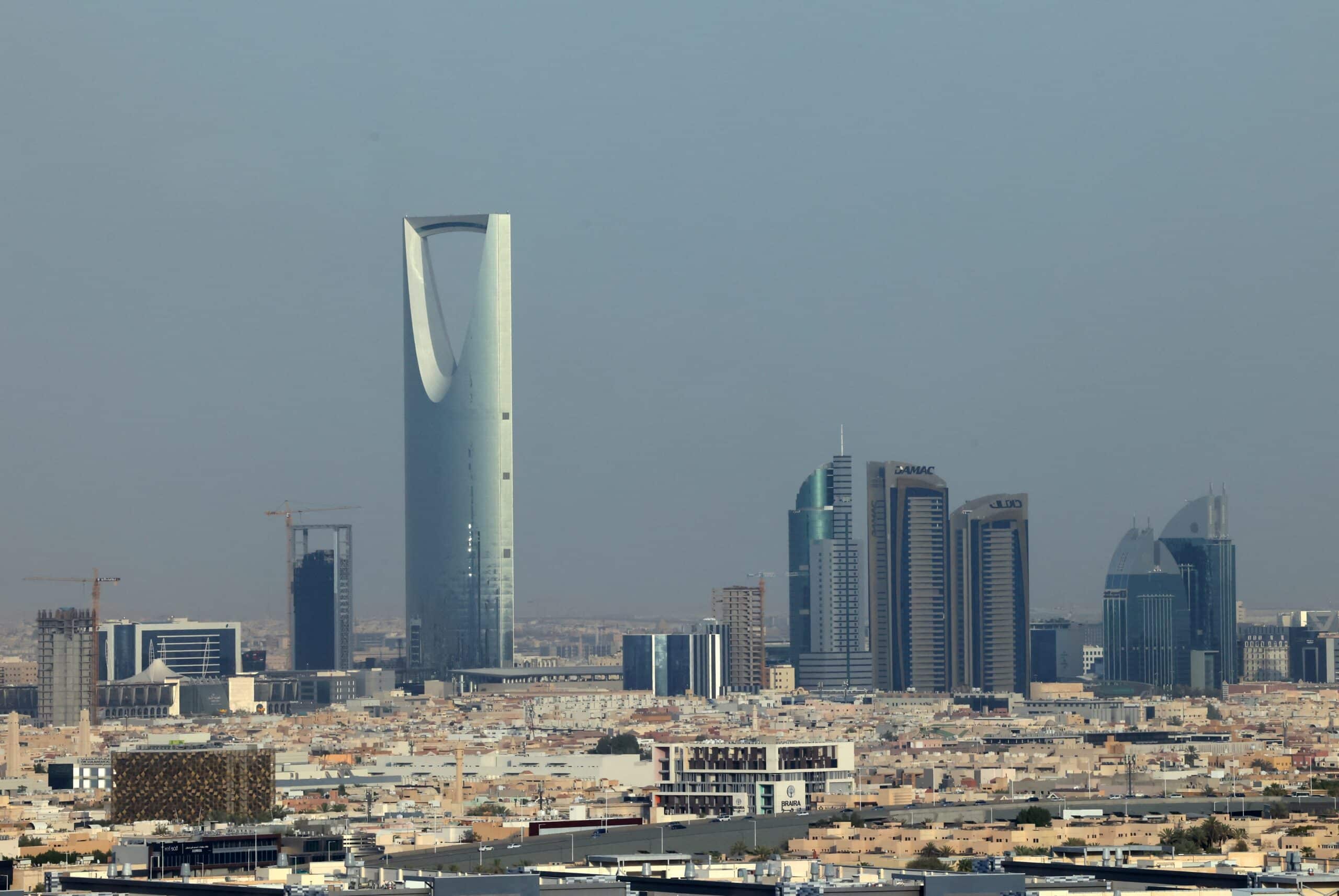 Washington orders US embassy staff, families to leave Saudi Arabia