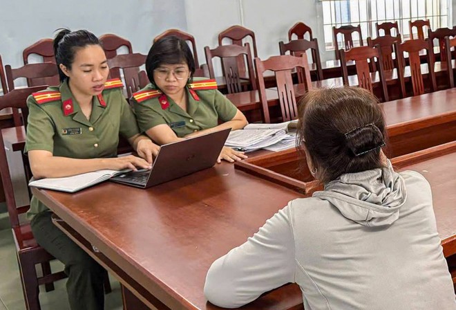 Cho mượn tài khoản ngân hàng, 1 phụ nữ bị xử phạt 125 triệu đồng