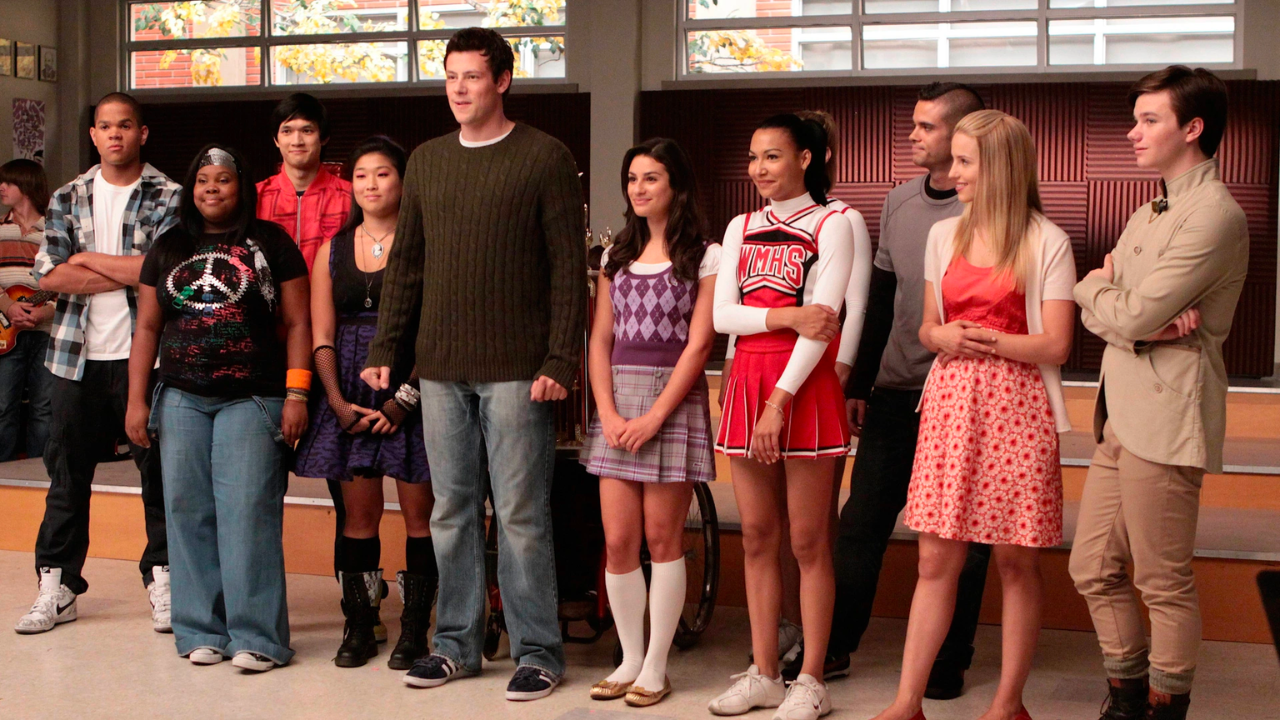 Glee is getting a reboot, so which cast members are returning? Let's unpack the clues