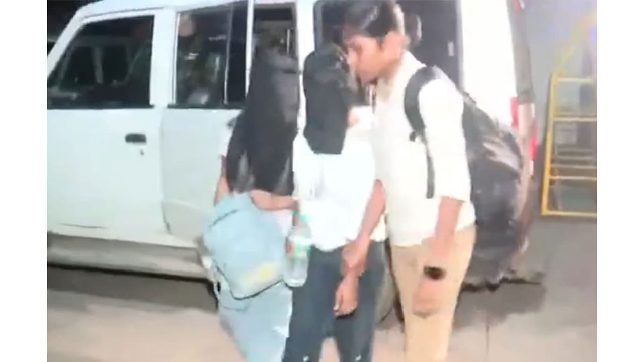 Tiger Shroff firing: 4 accused brought to Mumbai from Delhi for probe