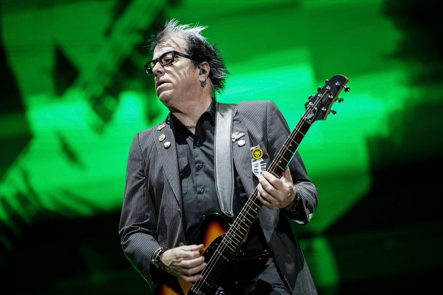 The Offspring’s guitarist stepping away from shows due to serious ...