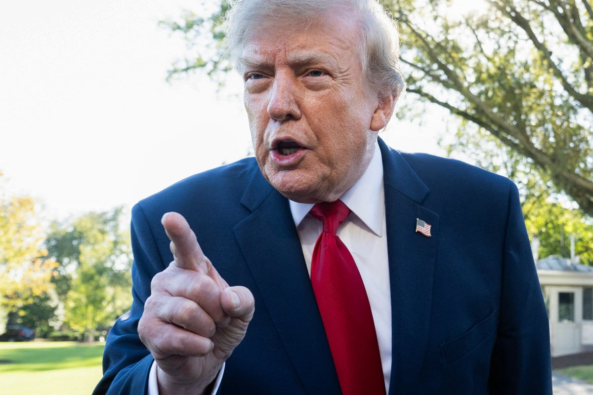 Trump calls media members 'dummies' a day after his Oval Office tirade