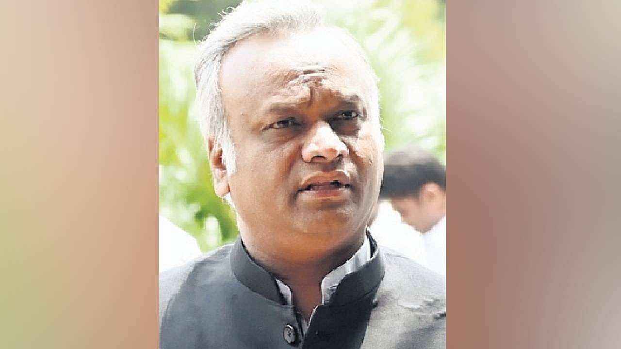 Karnataka HM Priyank Kharge, BJP spar over RSS route march permission