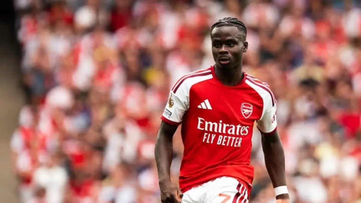 Bintang Arsenal Bukayo Saka alami cedera di babak pertama saat kontra ...
