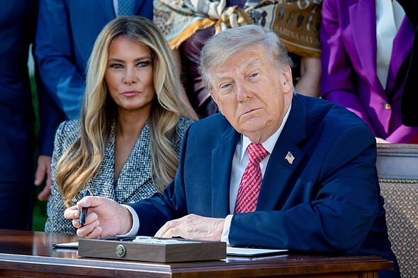 Donald Trump 'fragile ego' exposed after awkward Melania hand grab