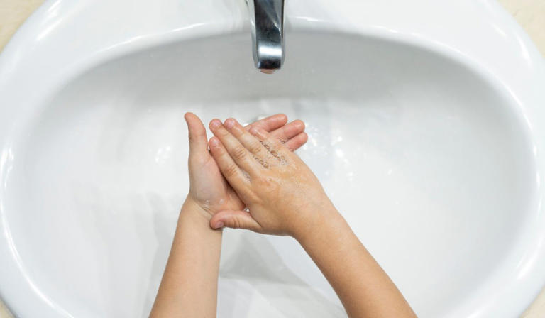Parents reminded of common infection that circulates among school age ...
