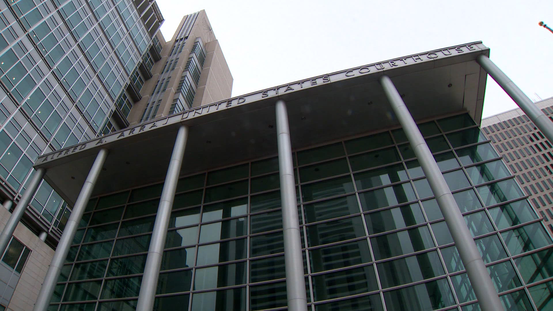 Colorado's federal court system proposes locking up visitors' phones