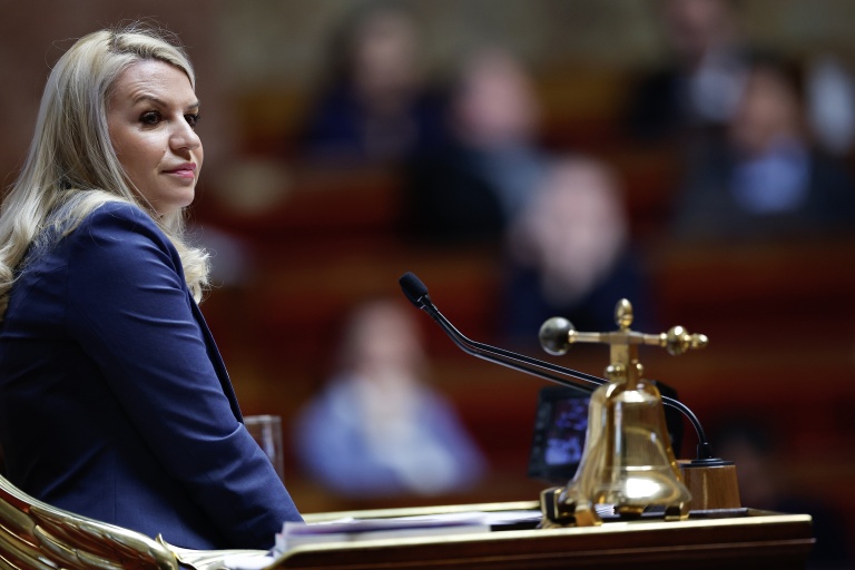 Autour de Marine Le Pen, la lutte des places a commencé