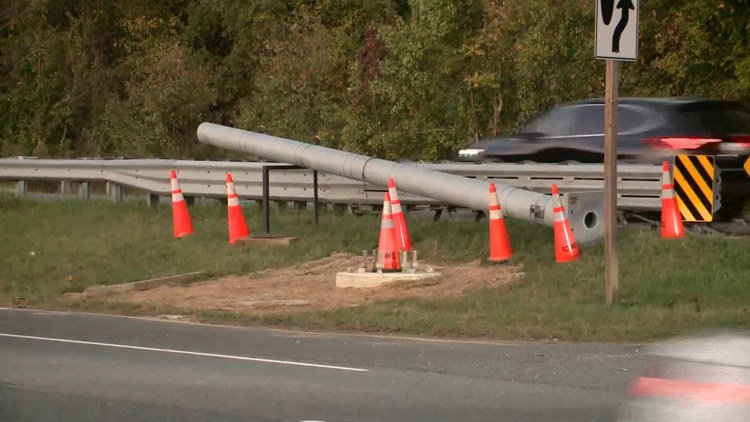 Peace of mind | Traffic light being installed at Upper Marlboro ...