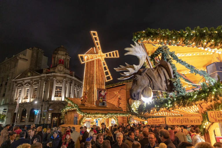 8 of the best UK Christmas markets with singing moose, fir tree mazes ...