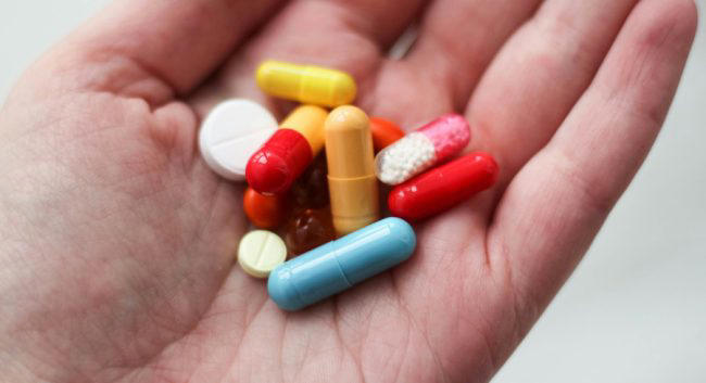 Clear your cabinets: Lakeland police host drive-through drug take-back ...