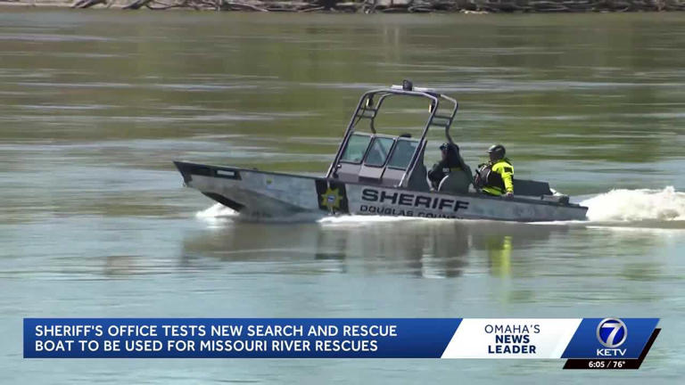 Douglas County Sheriff's Office tests out new search and rescue boat on ...