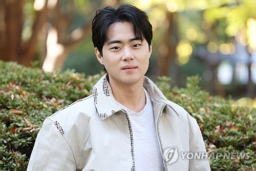 Cho Byeong-kyu says he 'fell in love with musicals' after overcoming ...