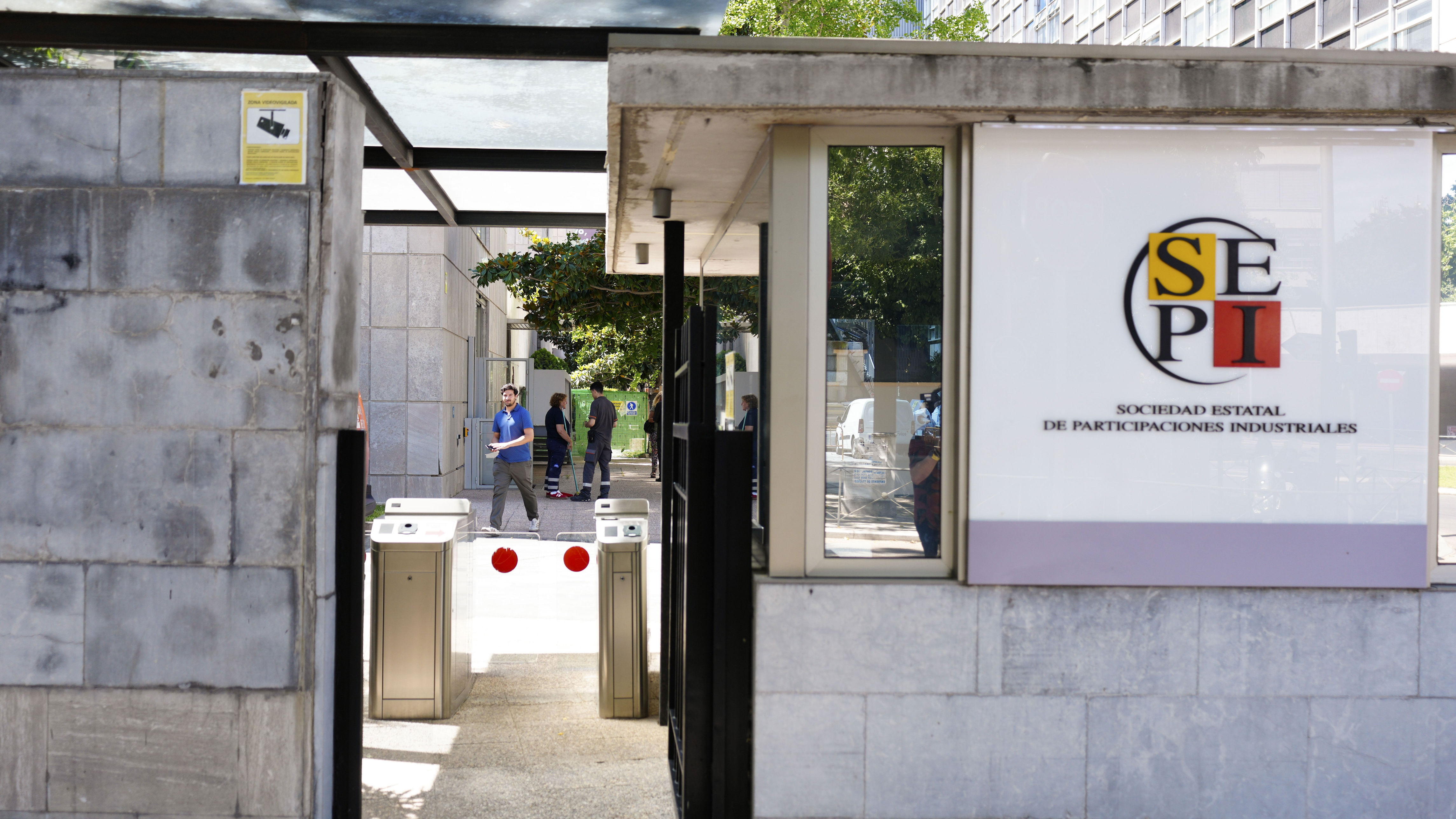 La SEPI apunta al papel de las consultoras por los lazos financieros de ...