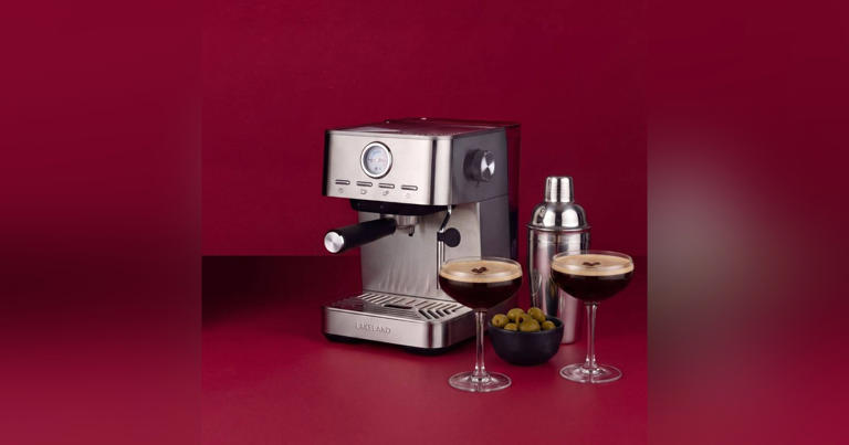 Lakeland launches huge October sale with 20% off Christmas gifts ...