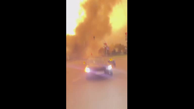 Eyewitness captures moment of blast over Kyiv during Russian strike
